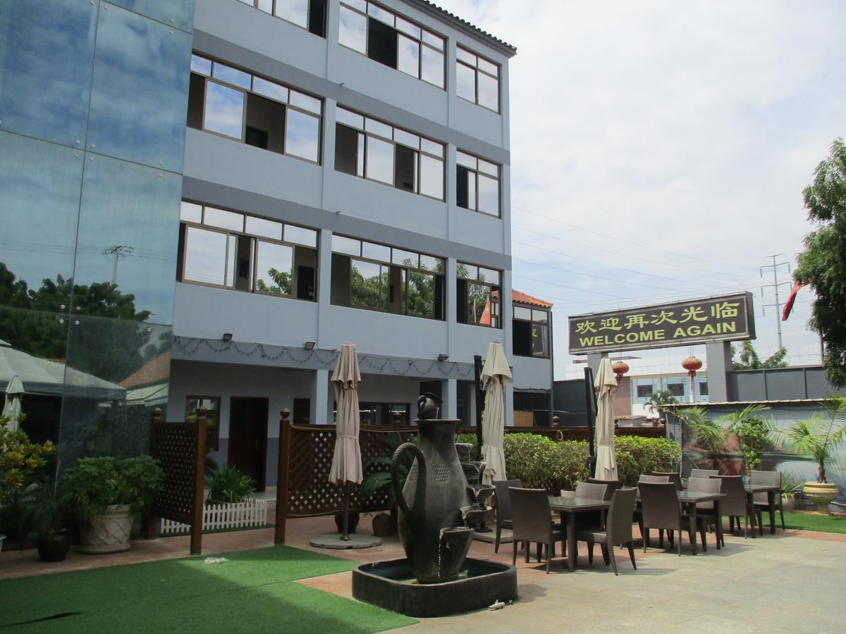 Hotel Patriota Луанда  Экстерьер фото